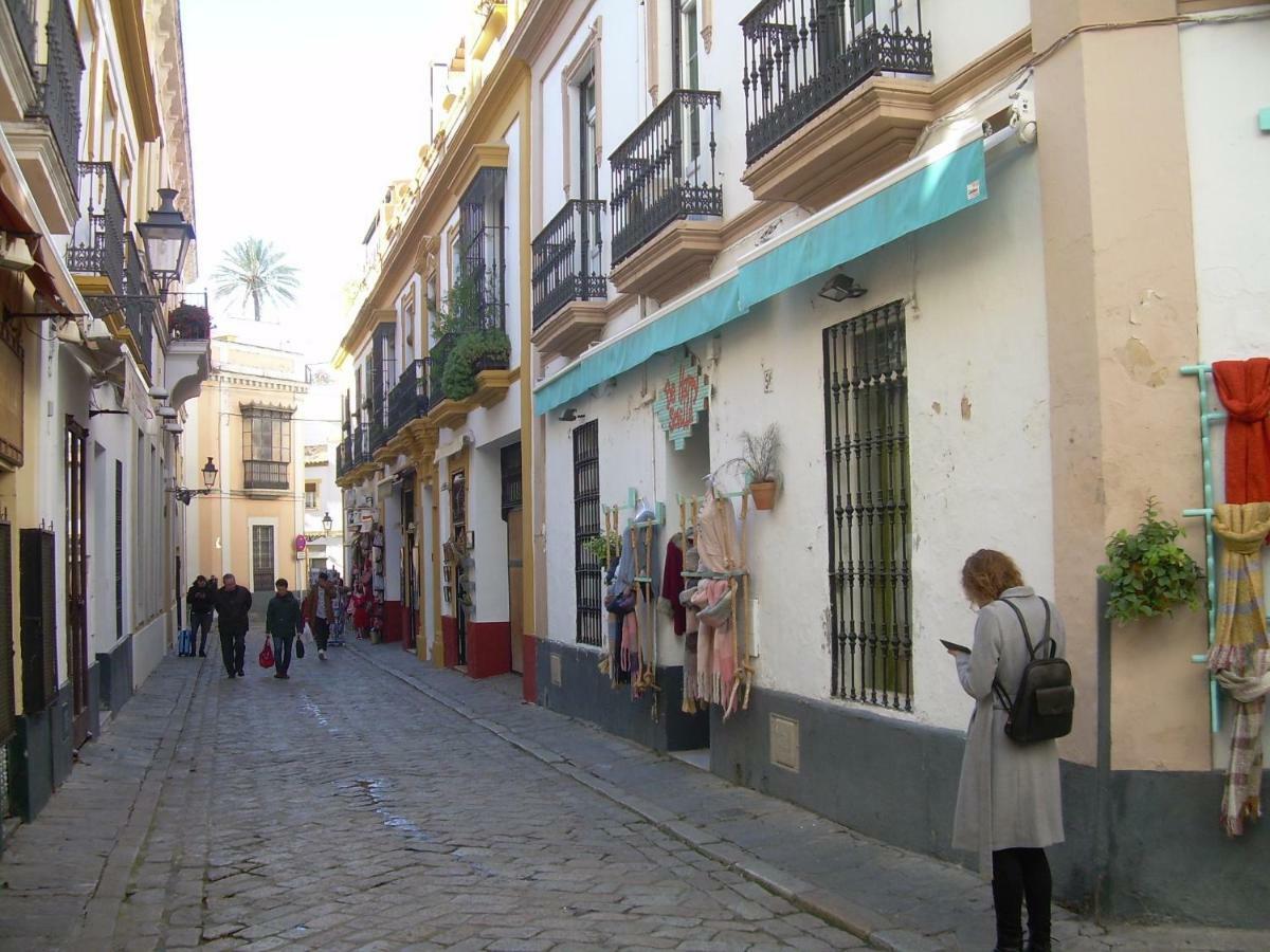 Toreros De Sevilla 5 Pax ภายนอก รูปภาพ